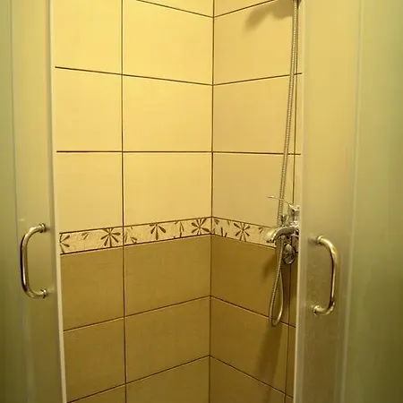 Apartmants Night Lux Apartment Nis